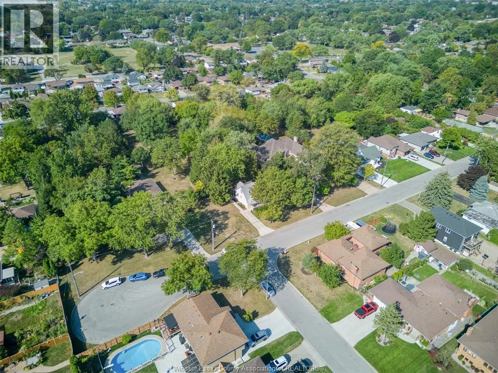 2837 JOS ST LOUIS
