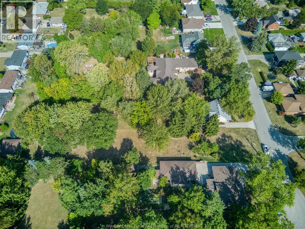 2837 JOS ST LOUIS