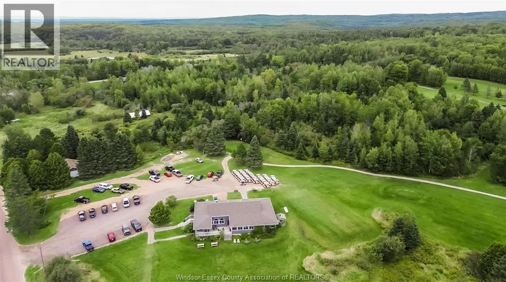 870 GOLF COURSE ROAD