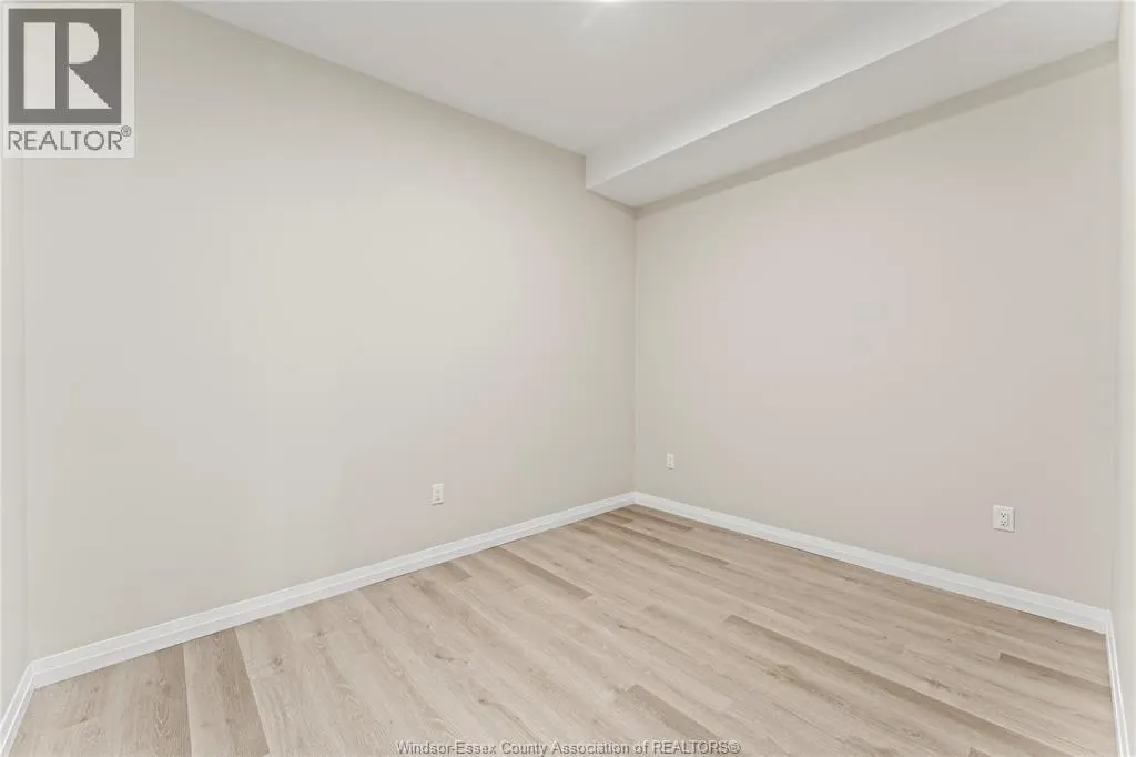 127 TALBOT STREET North Unit# 9