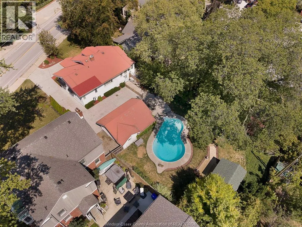 7341 RIVERSIDE DRIVE East