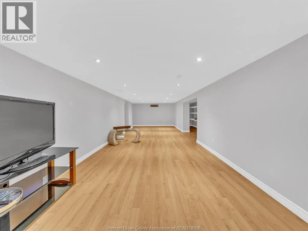1007 RIVERDALE AVENUE