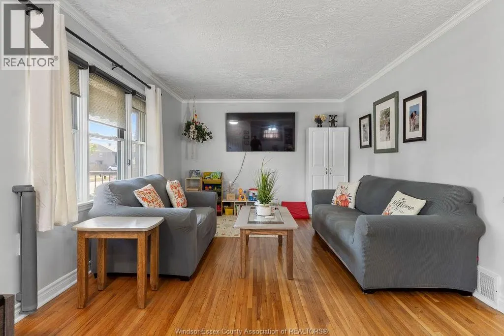 2136 SECORD