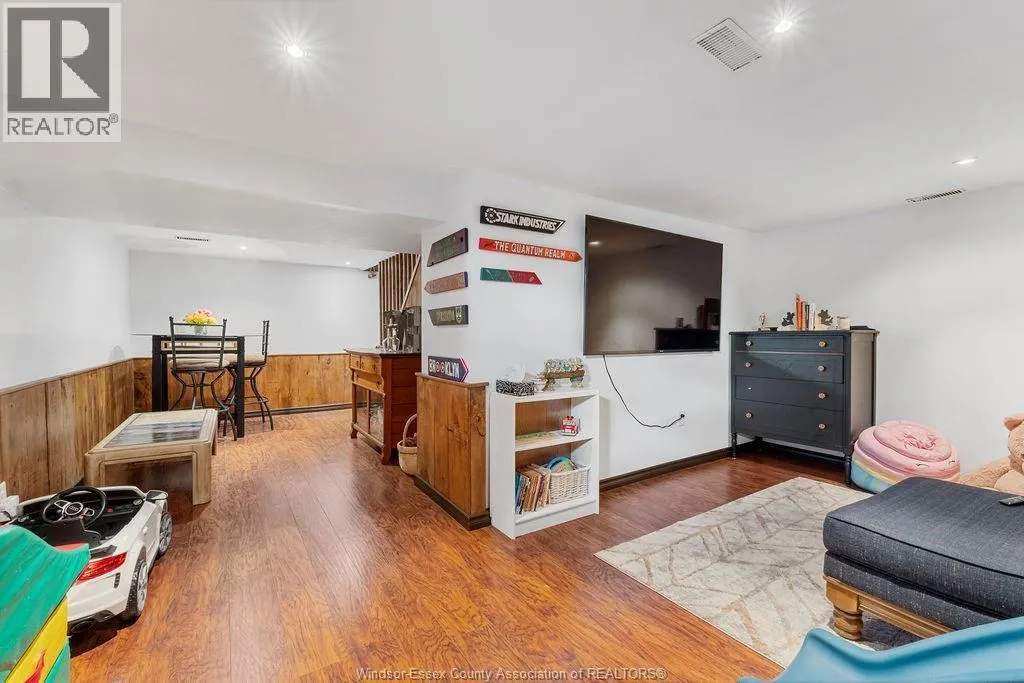 2136 SECORD