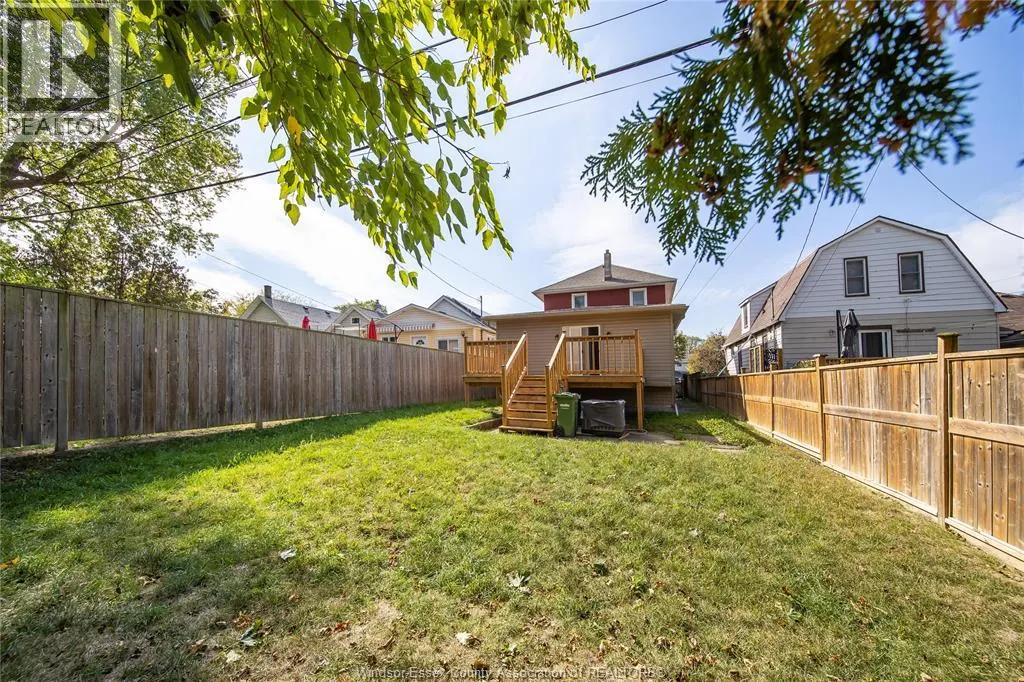 884 JOS JANISSE AVENUE