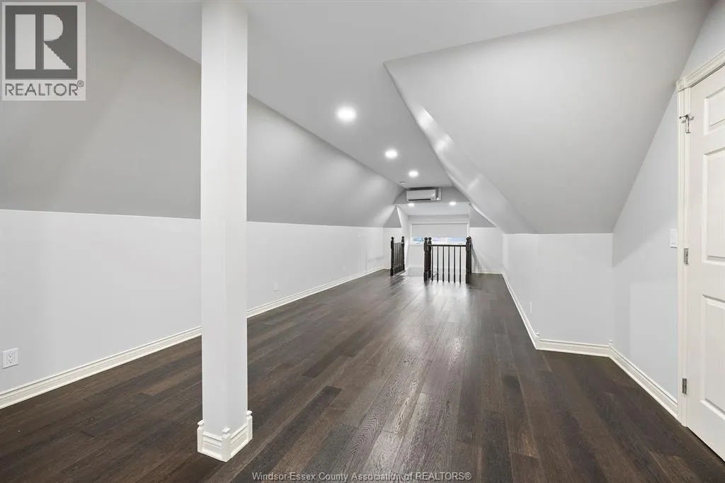 15 Fasan CRESCENT