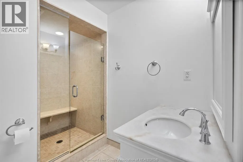 15 Fasan CRESCENT