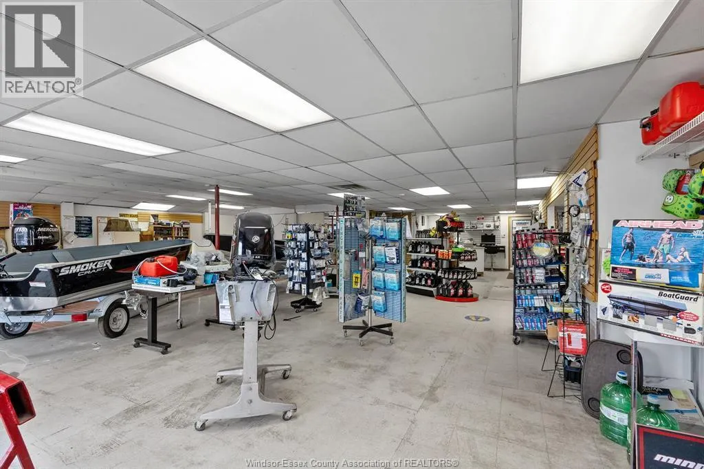 7565 Tecumseh ROAD