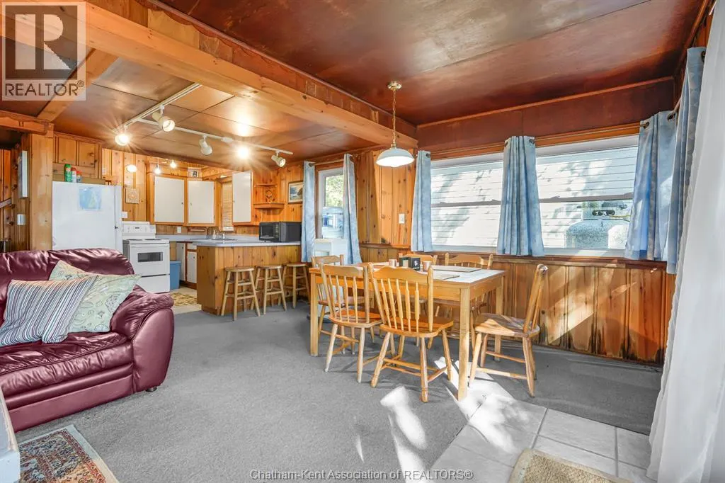 17178 Lakeshore ROAD