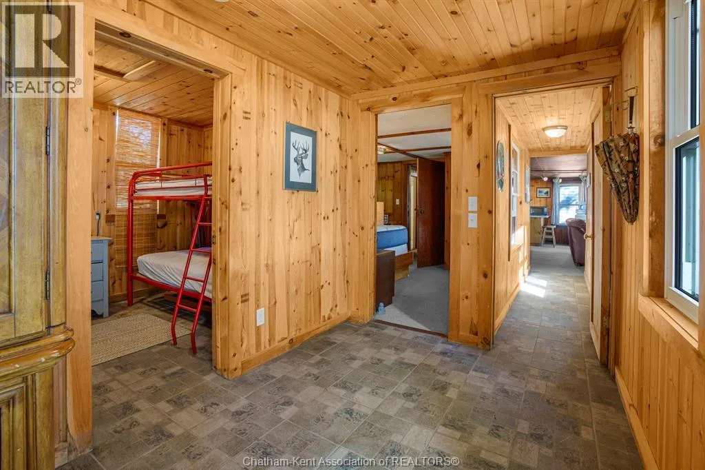 17178 Lakeshore ROAD