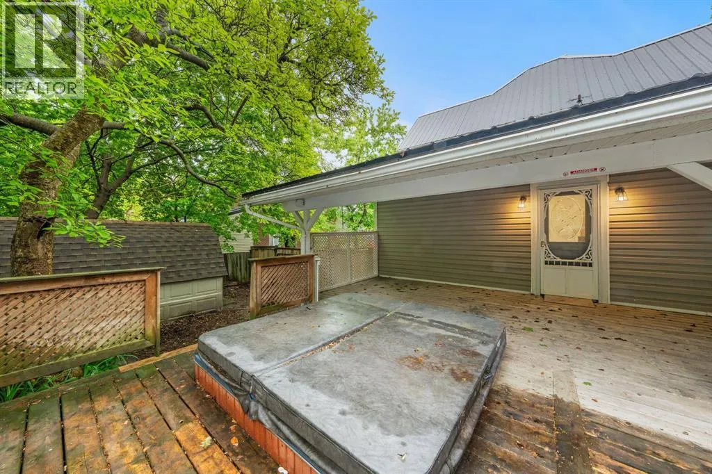 156 QUEEN STREET