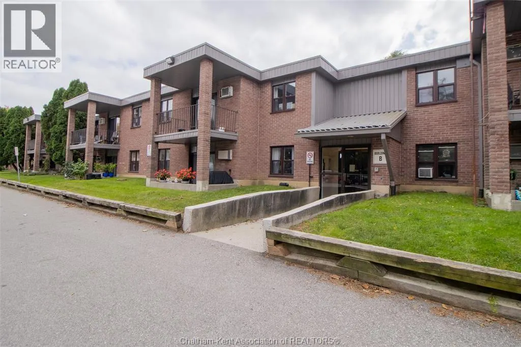 12 Montgomery DRIVE