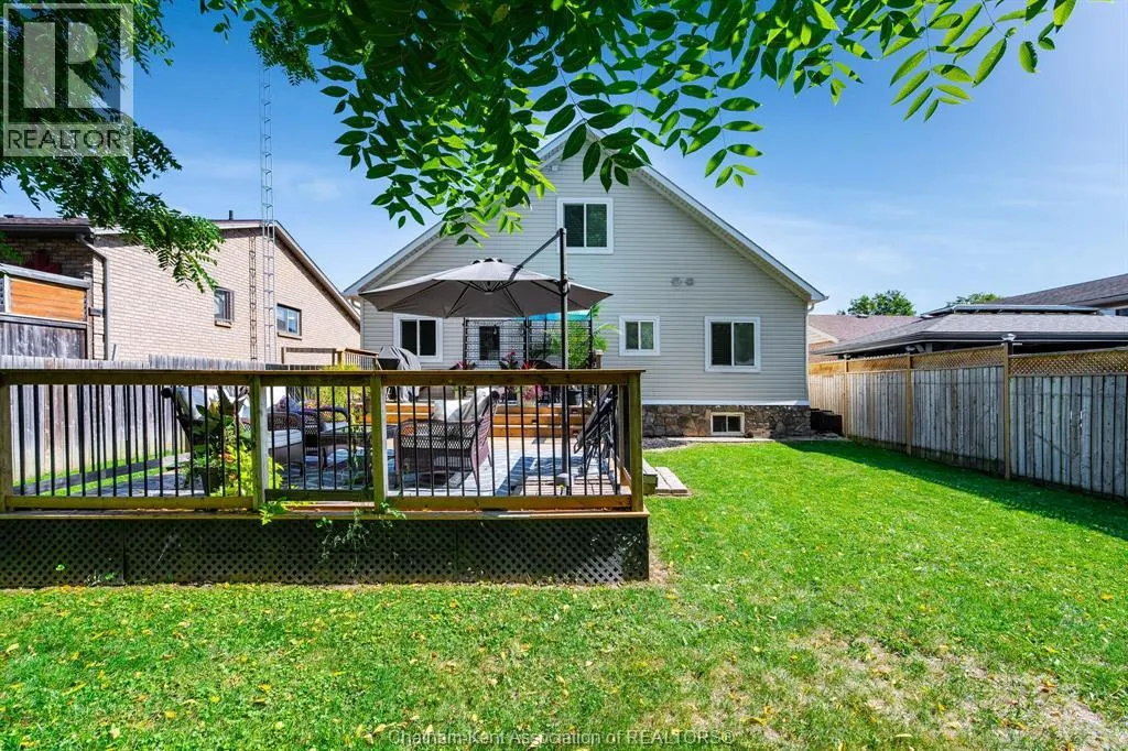 42 Bruinsma AVENUE