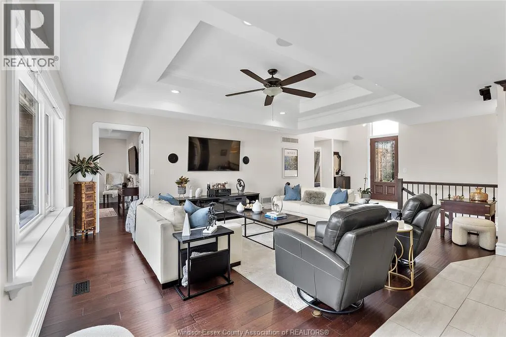 163 WOODYCREST