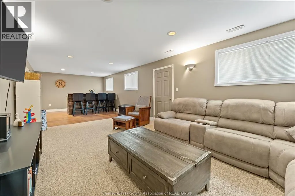 62 BRATT DRIVE