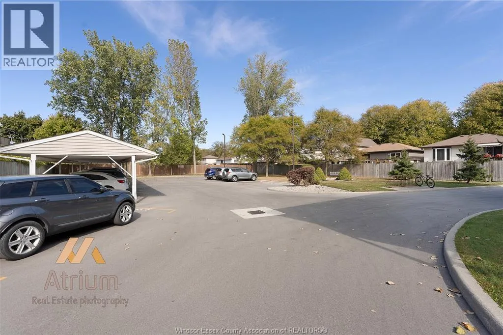 1390 LAUZON ROAD Unit# 220