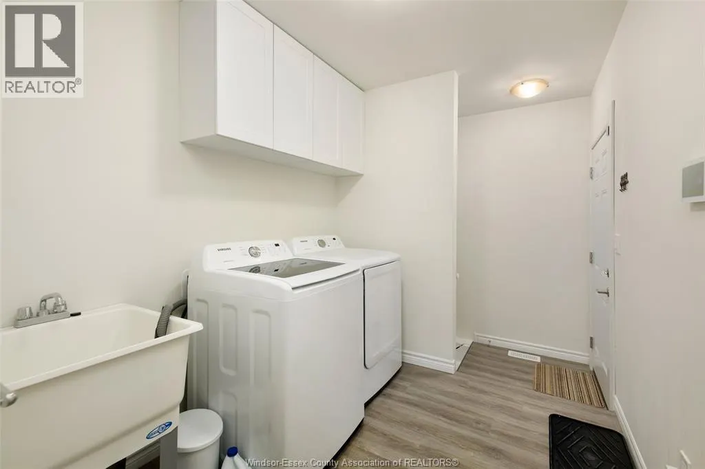 1060 Peabody