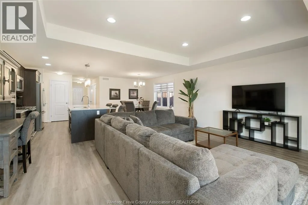 1060 Peabody