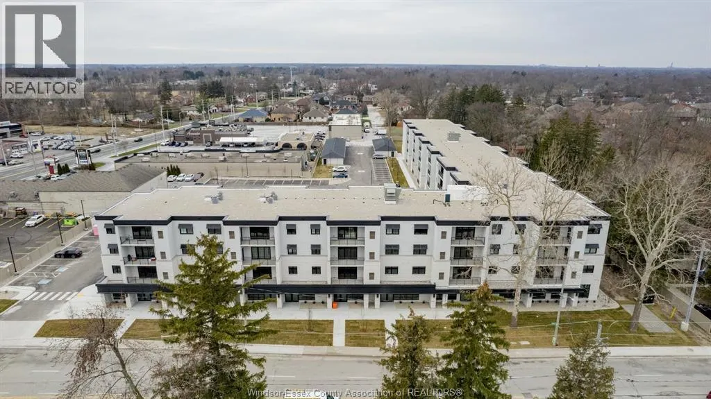 3817 HOWARD Unit# 408