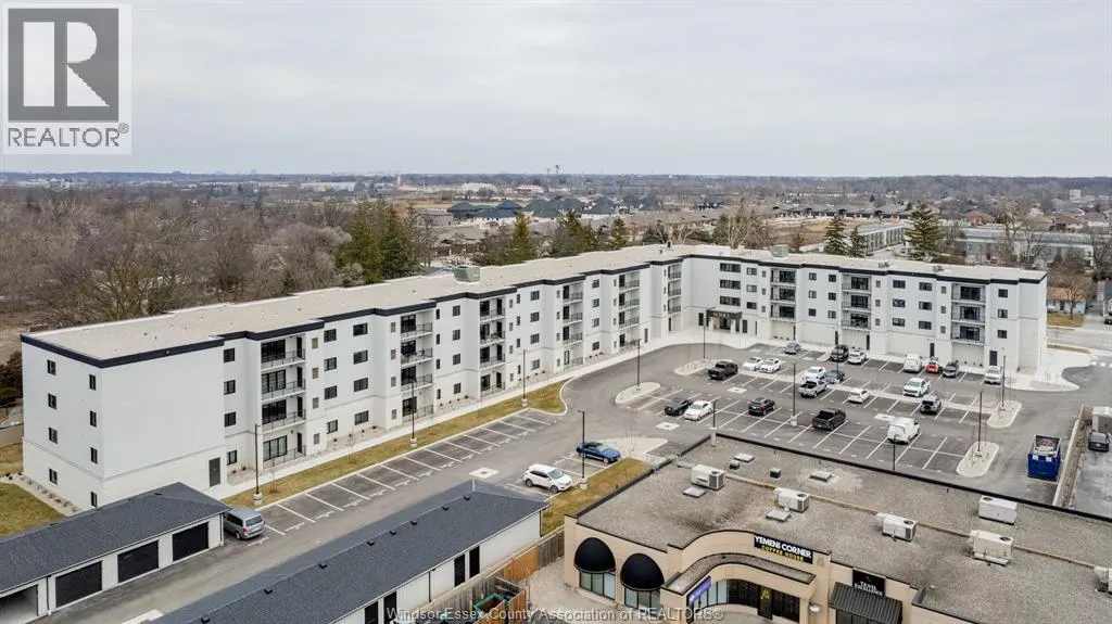 3817 HOWARD Unit# 408