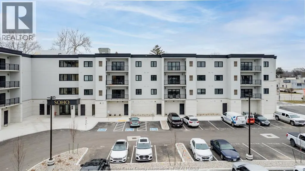 3817 HOWARD Unit# 408