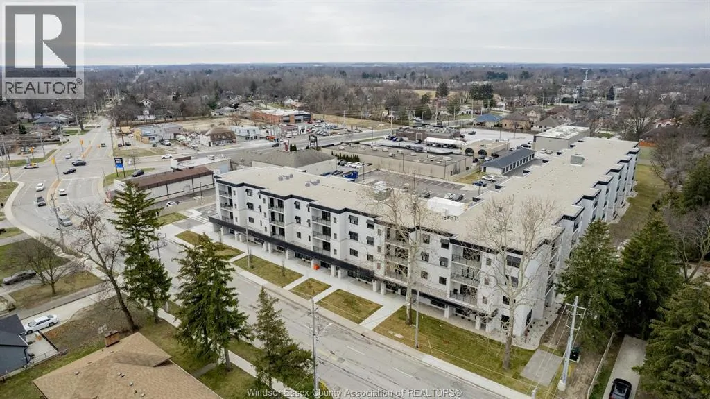 3817 HOWARD Unit# 408