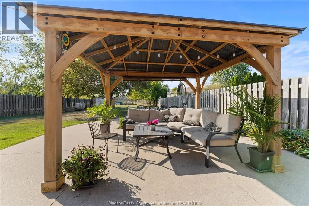 501 Green Valley DRIVE