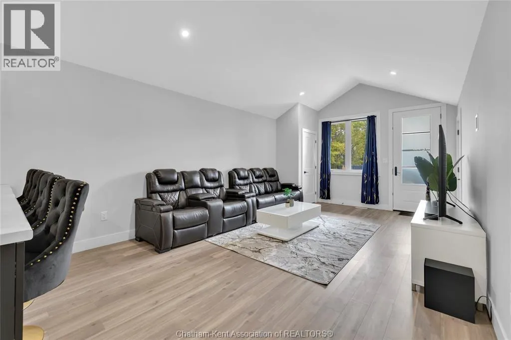 57 BAFFIN WAY