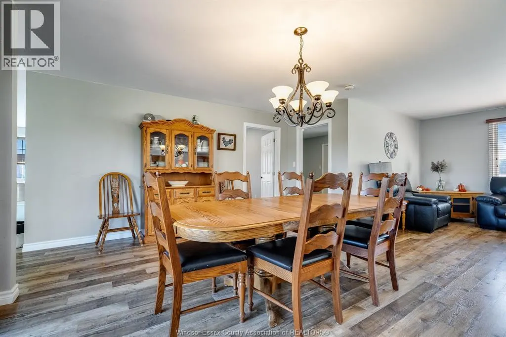 6958 6th Concession ROAD