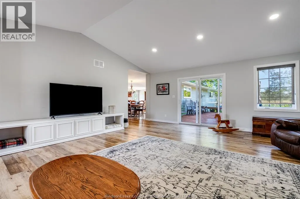 6958 6th Concession ROAD