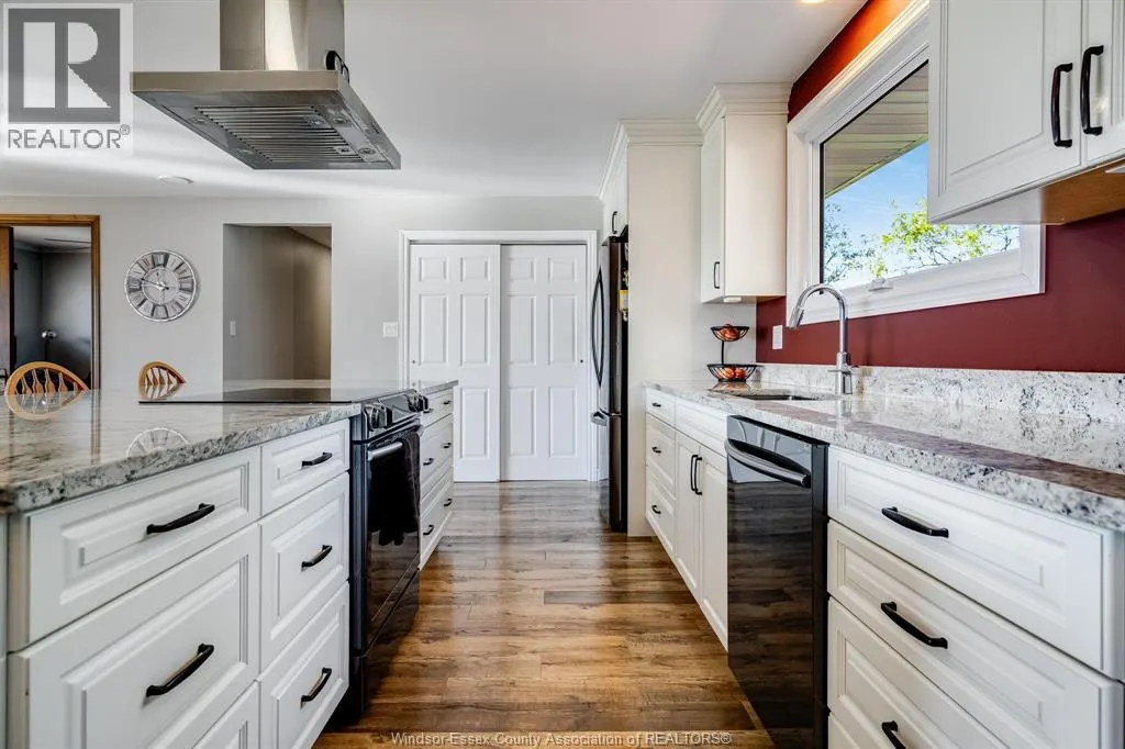 6958 6th Concession ROAD