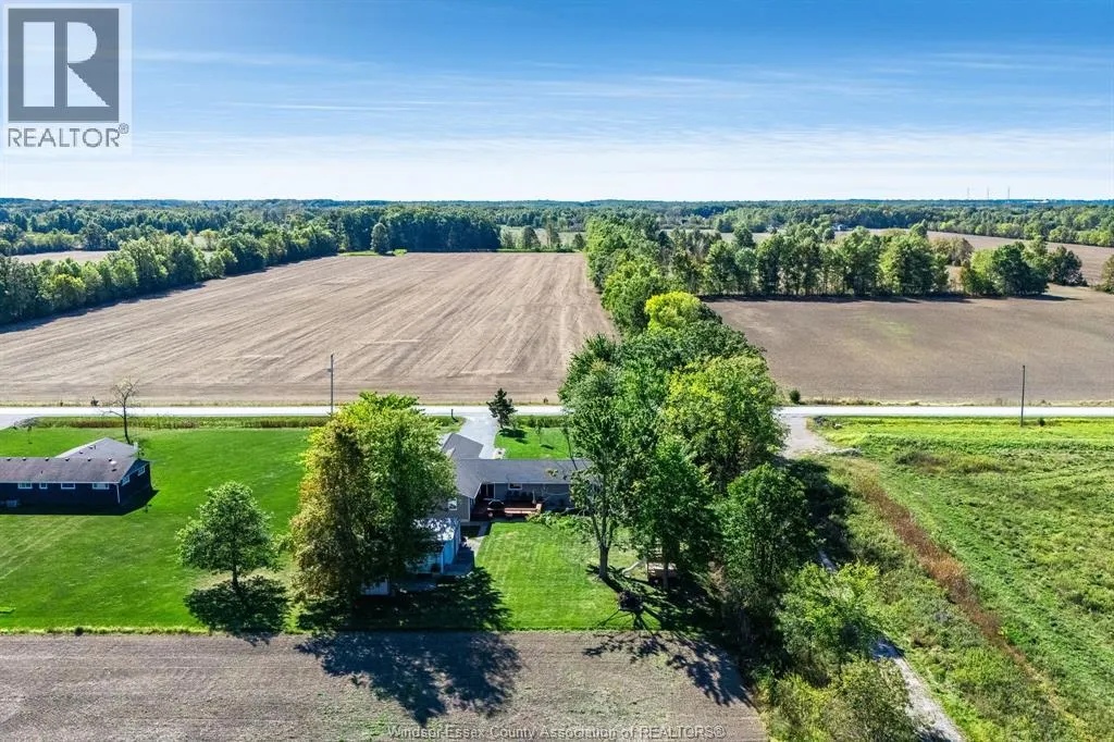 6958 6th Concession ROAD