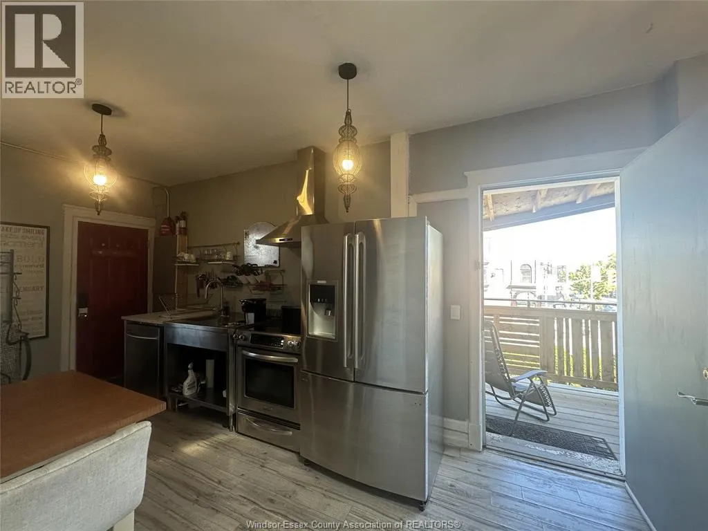 1478 WYANDOTTE STREET East Unit# 1