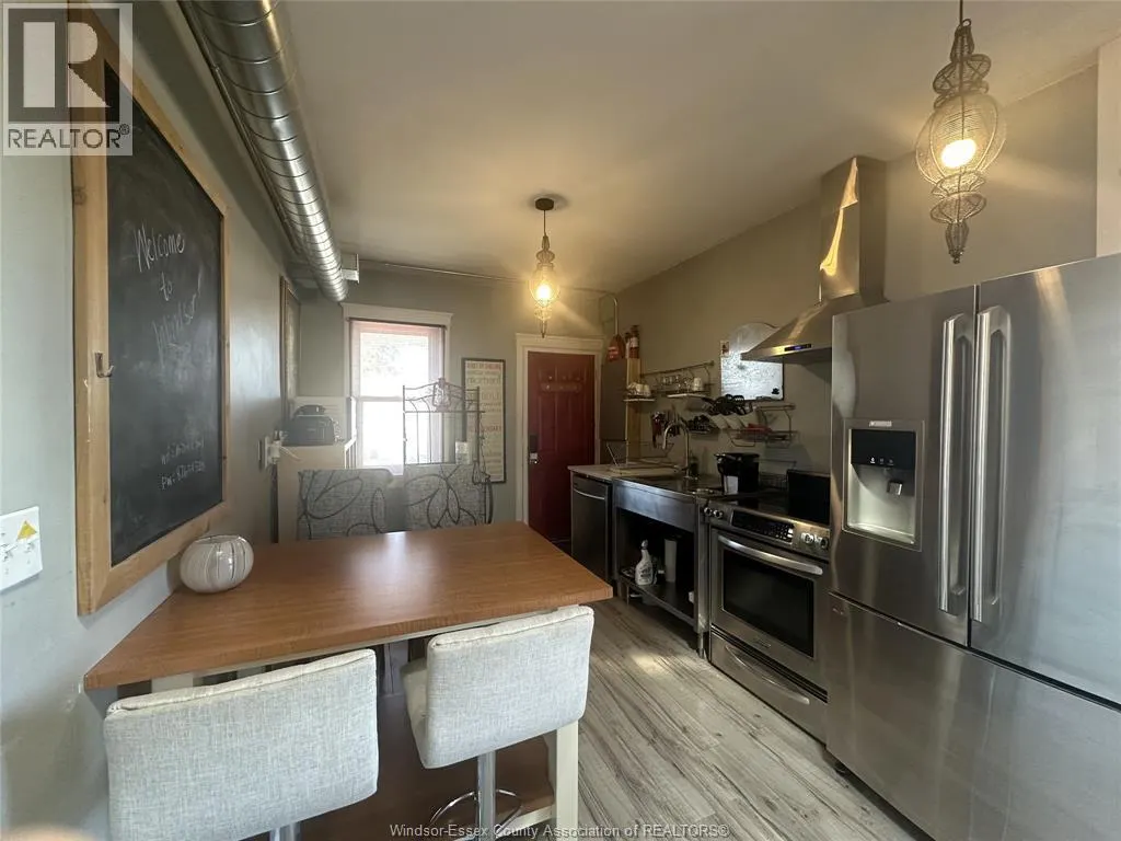1478 WYANDOTTE STREET East Unit# 1