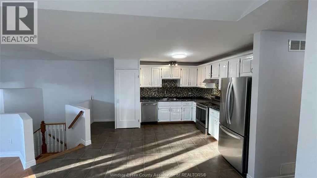 11396 Timber Bay Crescent Unit# UPPER
