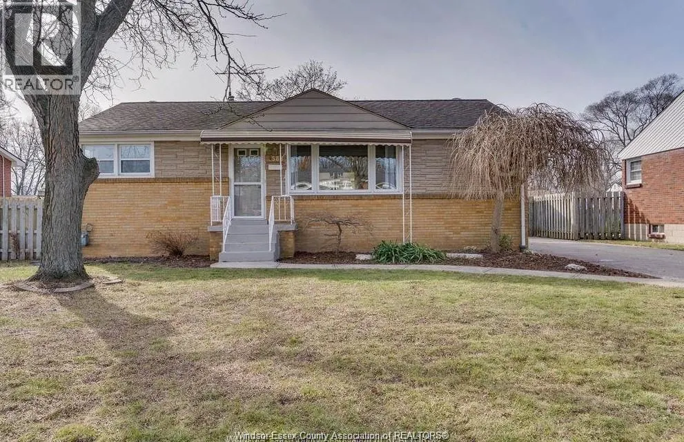 3583 ROCKWELL BOULEVARD Unit# LOWER