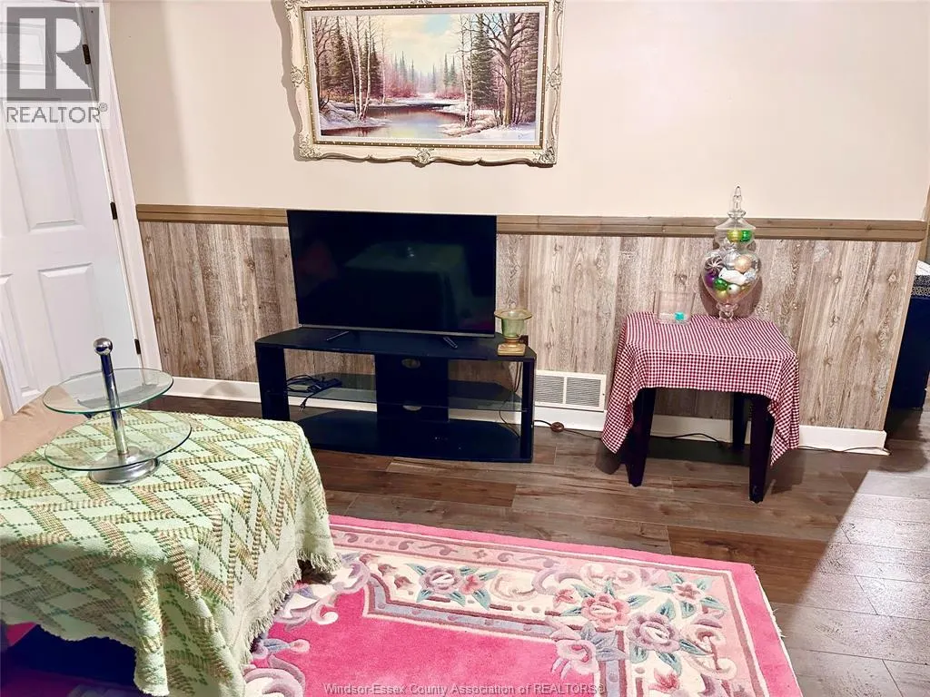 3583 ROCKWELL BOULEVARD Unit# LOWER