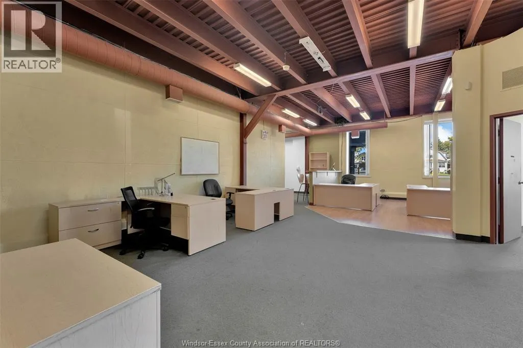 1501 HOWARD AVENUE Unit# 105