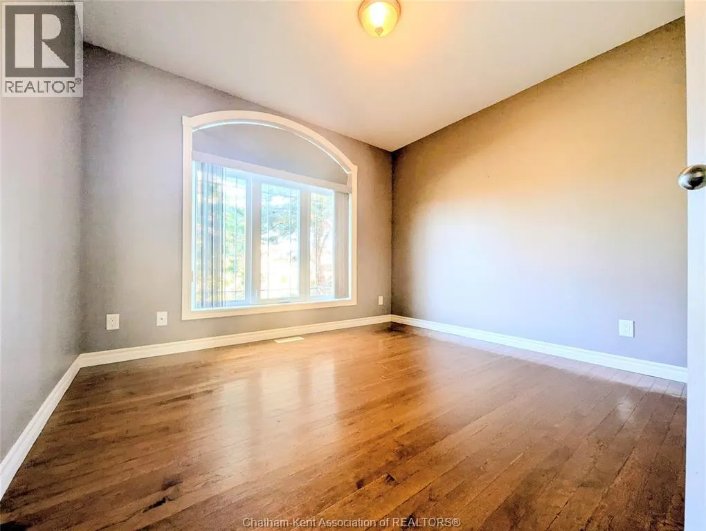 1383 GIRARD DRIVE