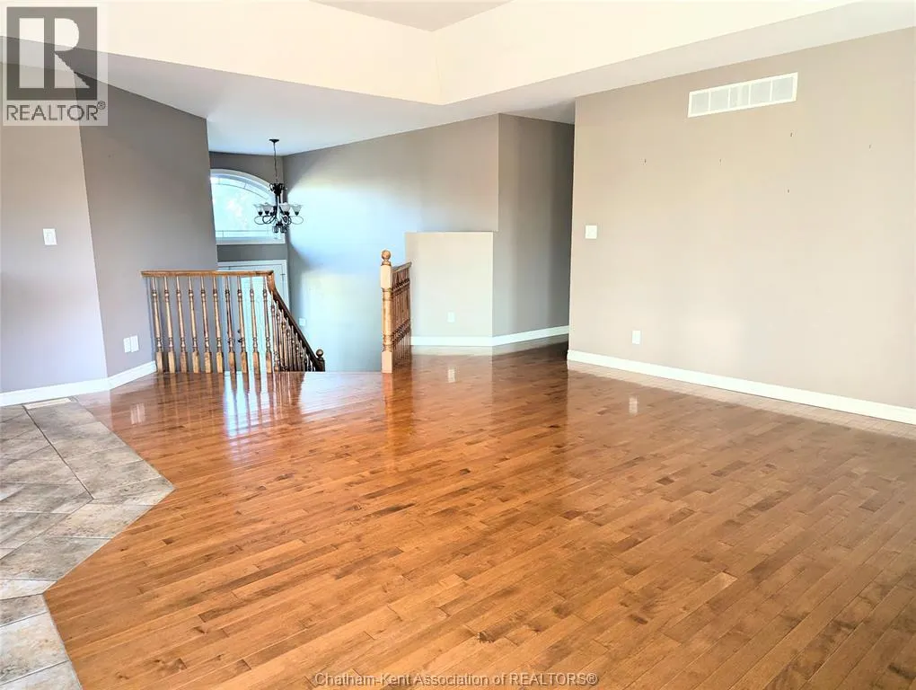 1383 GIRARD DRIVE