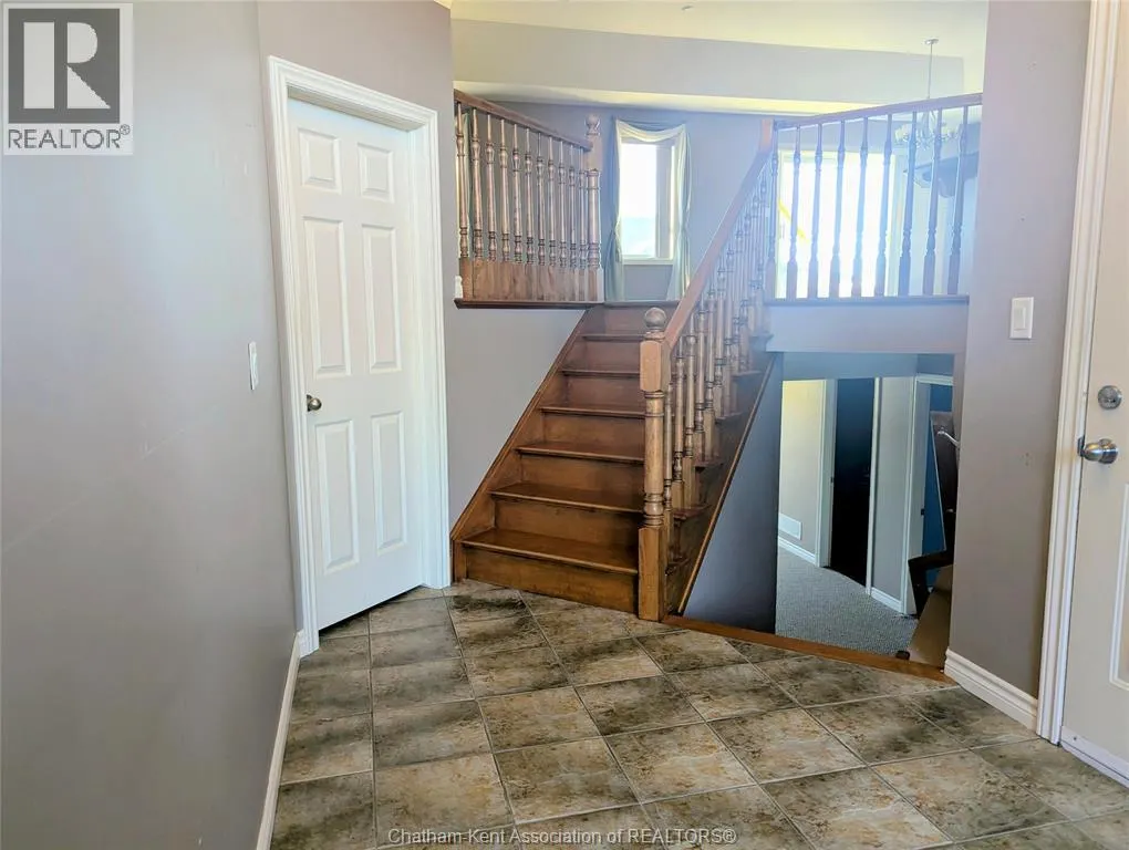 1383 GIRARD DRIVE