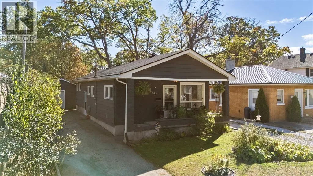 565 ERROL ROAD