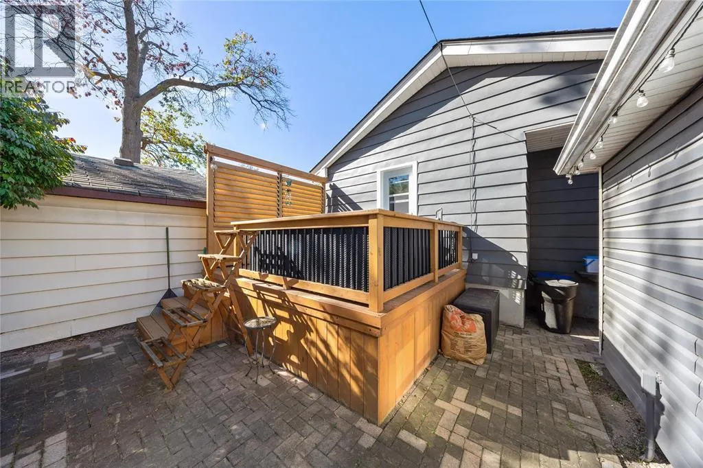 565 ERROL ROAD