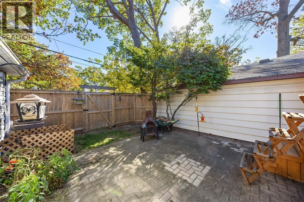 565 ERROL ROAD