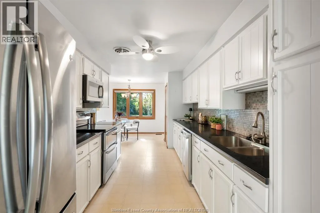 36 Richard AVENUE