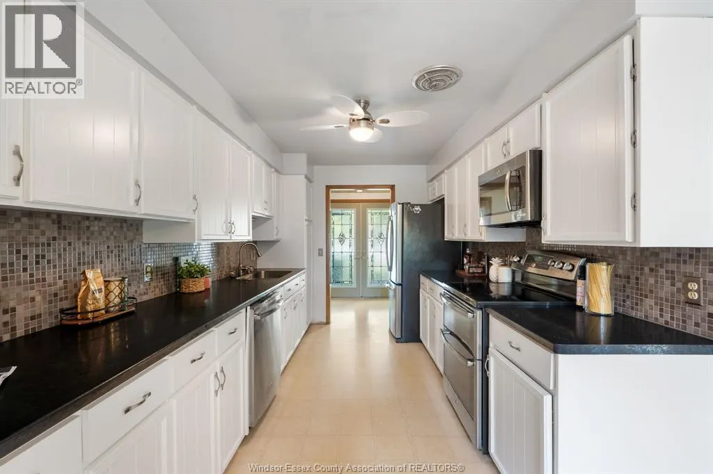 36 Richard AVENUE