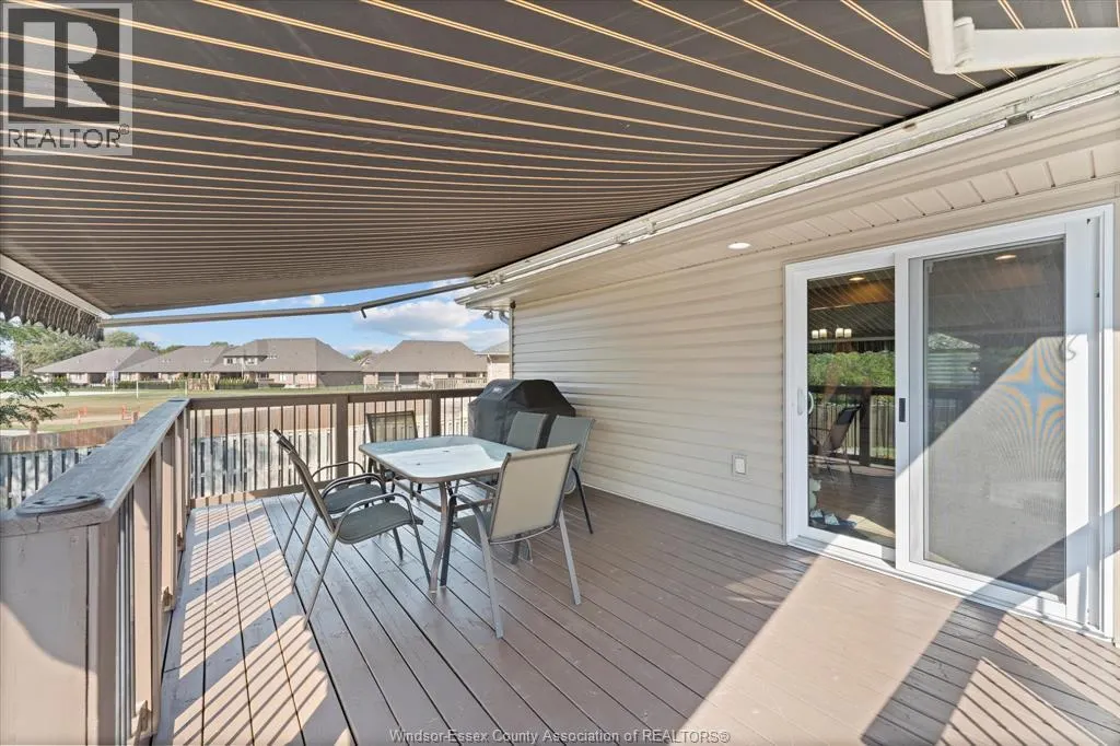 1043 SOCRATES CRESCENT