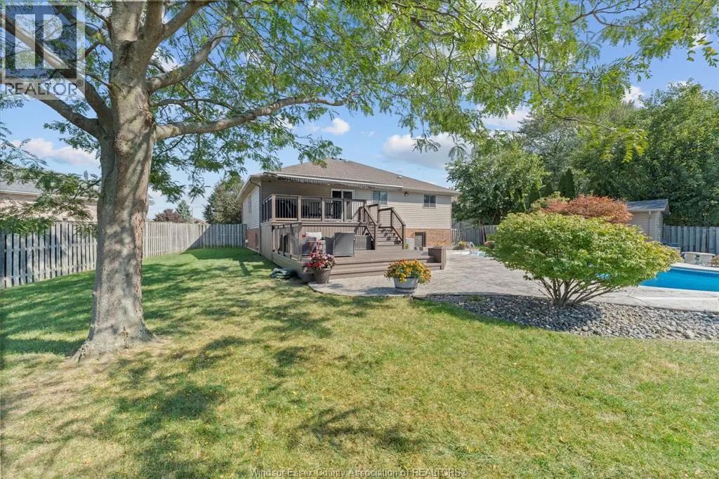 1043 SOCRATES CRESCENT