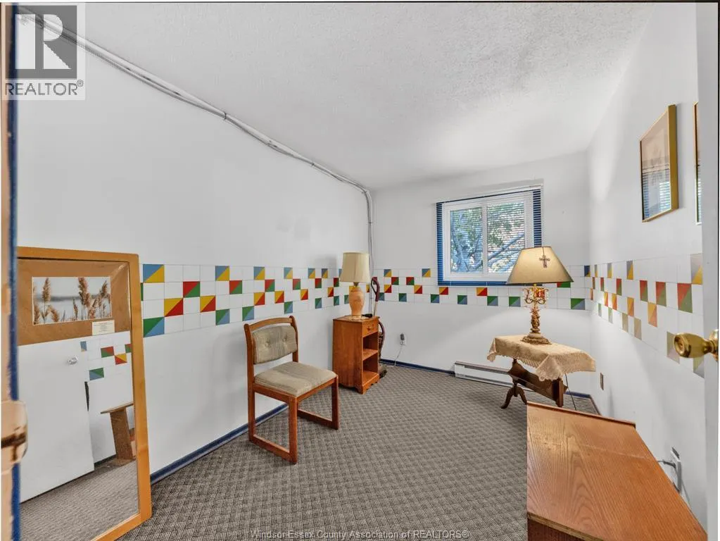 6430 THORNBERRY