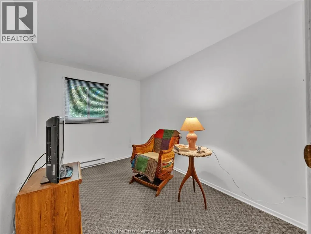 6430 THORNBERRY